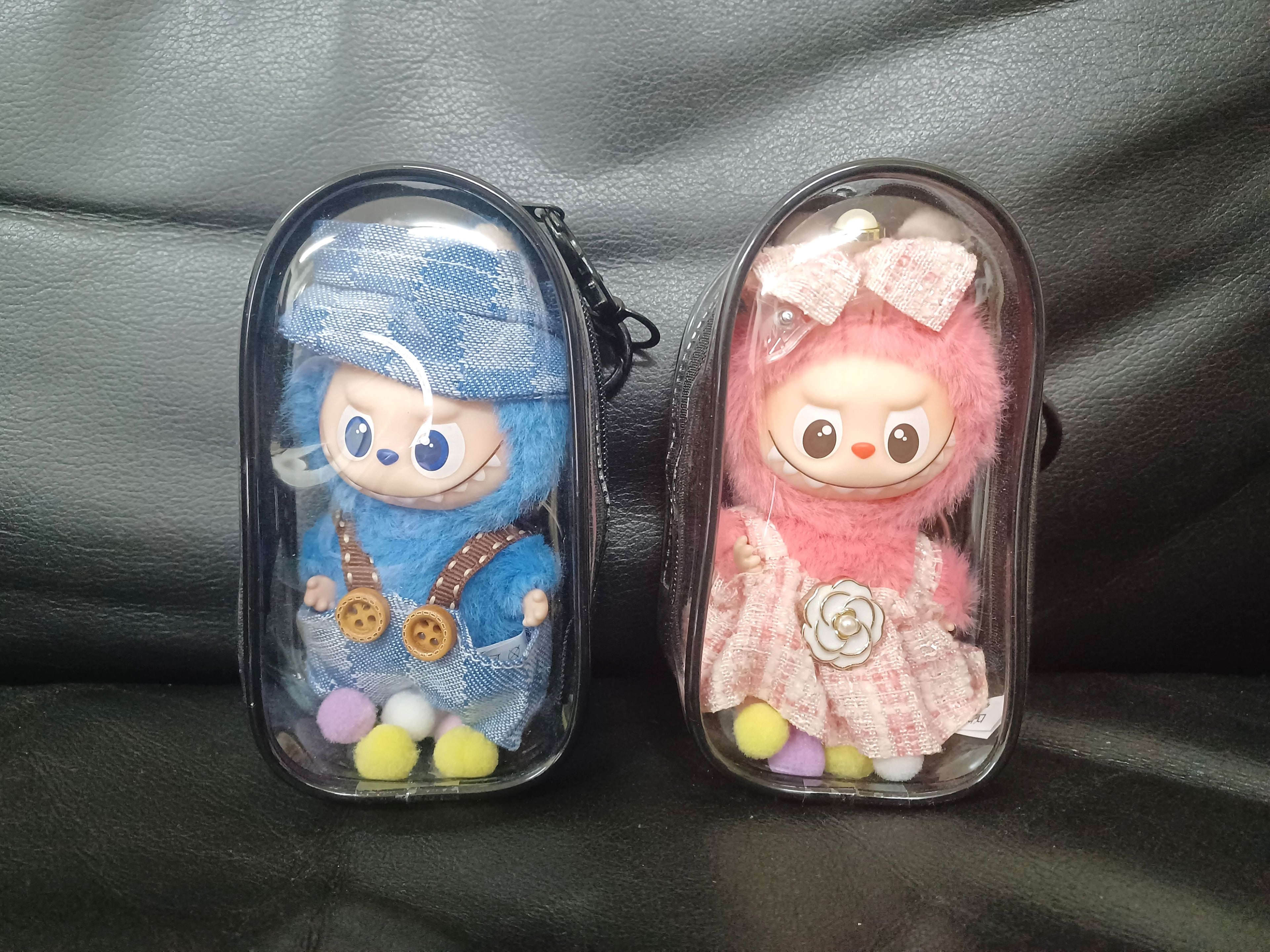 labubu第四代(藍色牛仔，粉紅禮服)